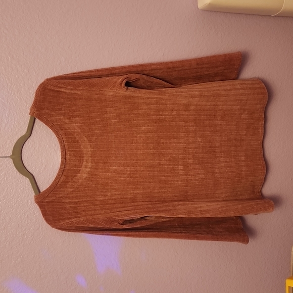 Stitch and knot sweater - Picture 4 of 4